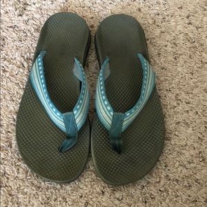 Chaco flip flops